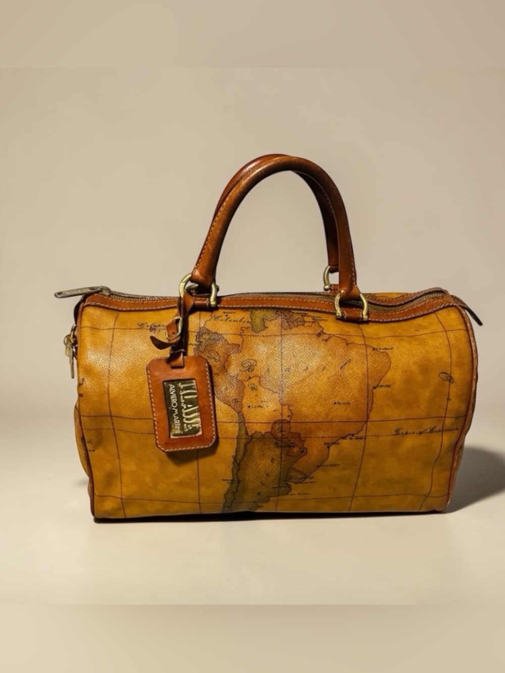 Alviero Martini World Map Boston Bag - Picture 15 of 15